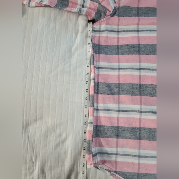 GAP Linen/ cotton blend shirt. - Picture 4 of 5